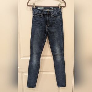 GAP Resolution True Skinny Jeans